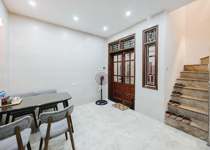 New House 4 Bed 5 Bath Old Quarter Center Near Market Hanoi