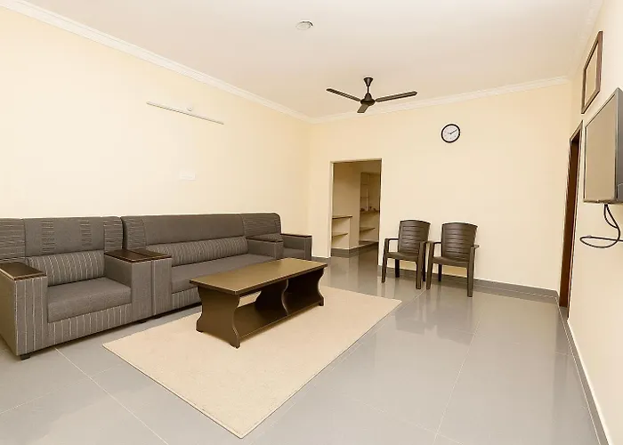 Suprabhatam Homestay - New Luxurious 2Bhk Ac Apartment With Kitchen And Car Parking In Tirupati Near Railway Station And Bus Stand