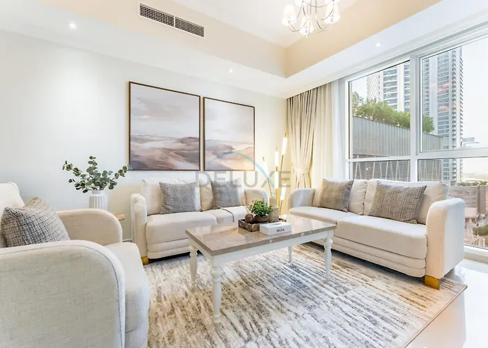 Walking Distance To Dubai Mall And Burj Khalifa, Easy Access To Dubai Metro And Top Attractions, Dunya Tower, Downtown Dubai By Deluxe Holiday Homes