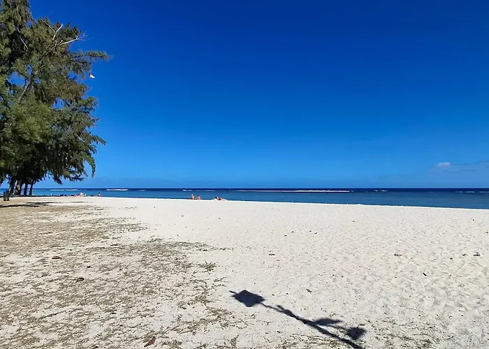 Azuria Horizon Beach Apartment Flic en Flac