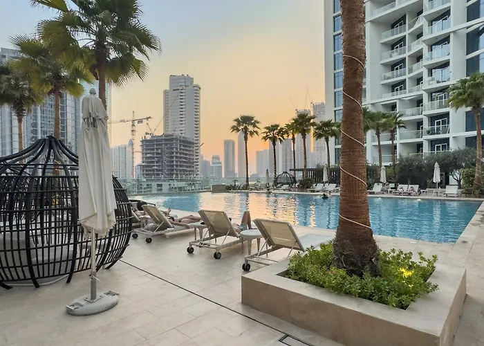 Spacious 1Br With Balcony And Pool Access Dubai