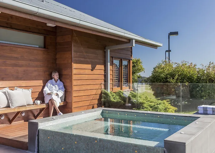 Spicers Peak Lodge Maryvale
