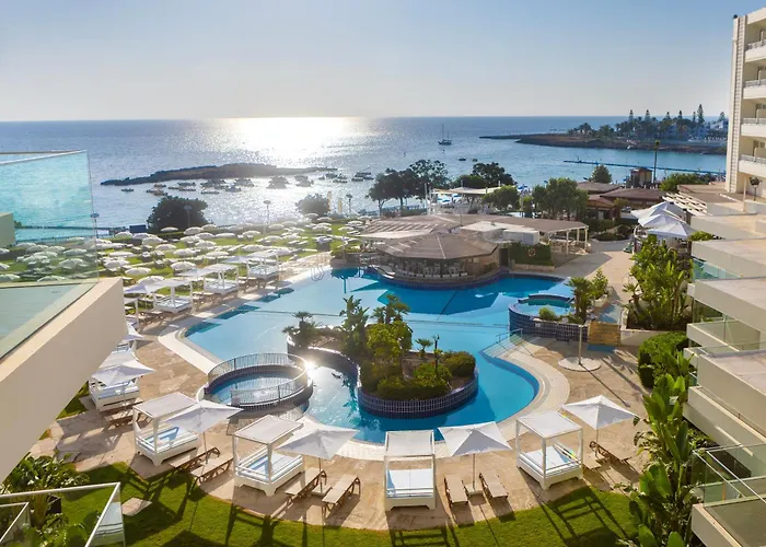 Capo Bay Hotel Protaras