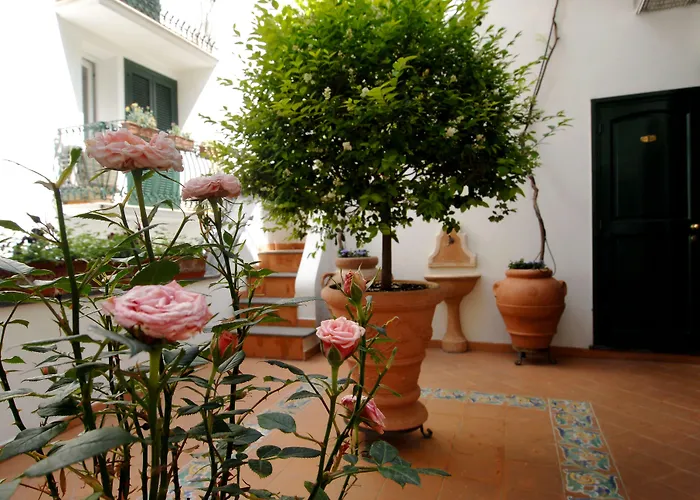 Hotel Antica Repubblica In The Historical Center 2 Minutes Away,At 170Mt, From The Sea Amalfi