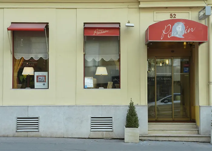 Hotel Poussin Paris