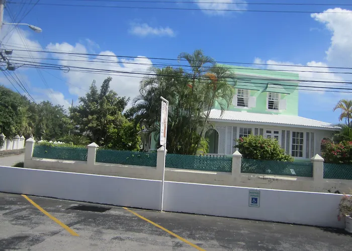 Pirate'S Inn Bridgetown