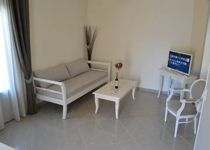 Castro Hotel Kamari 