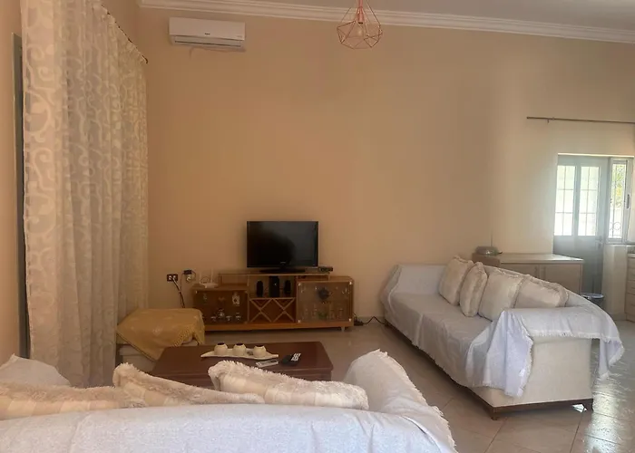Servet Apartments Ksamil