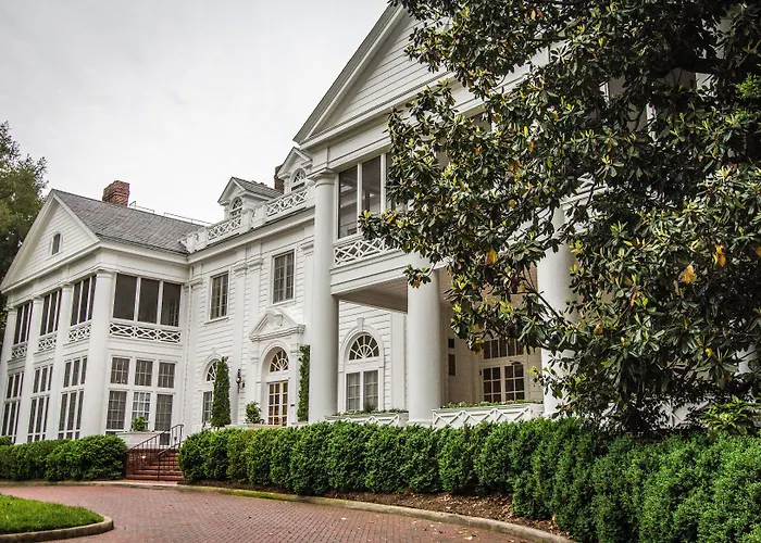 Duke Mansion Bed & Breakfast Charlotte