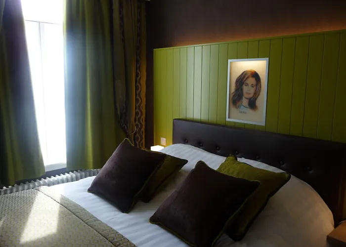 Hotel Het Gheestelic Hof By Cw Hotel Collection Bruges
