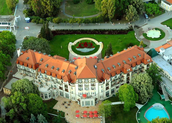 Ensana Thermia Palace Piest'any