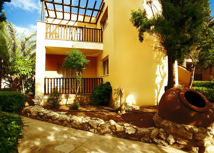 Atlantica Akteon Aparthotel Klorakas
