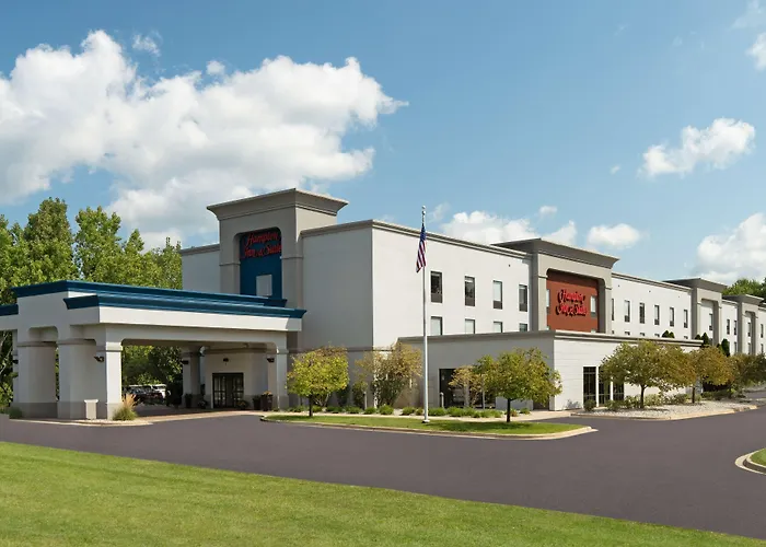 Hampton Inn & Suites Grand Rapids-Airport 28Th St Cascade