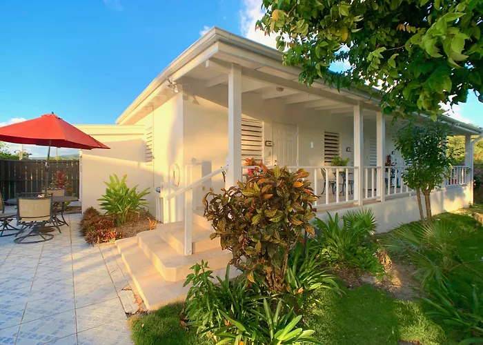 Sand Castle On The Beach - Adults Only Frederiksted
