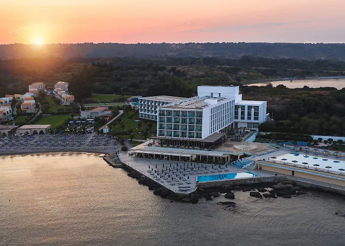 Eden Roc Resort Mourátagas