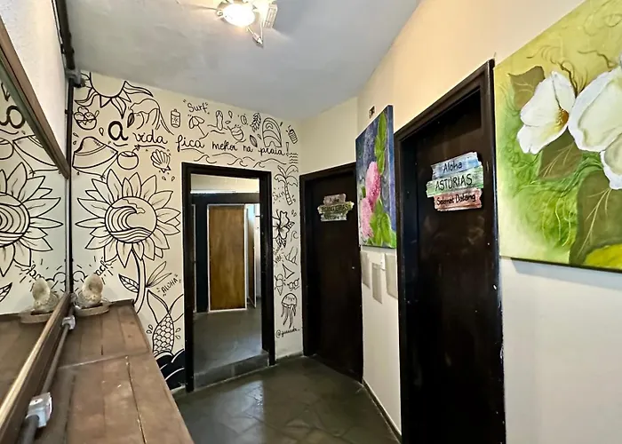 Curvao Surf House Hostel Guarujá