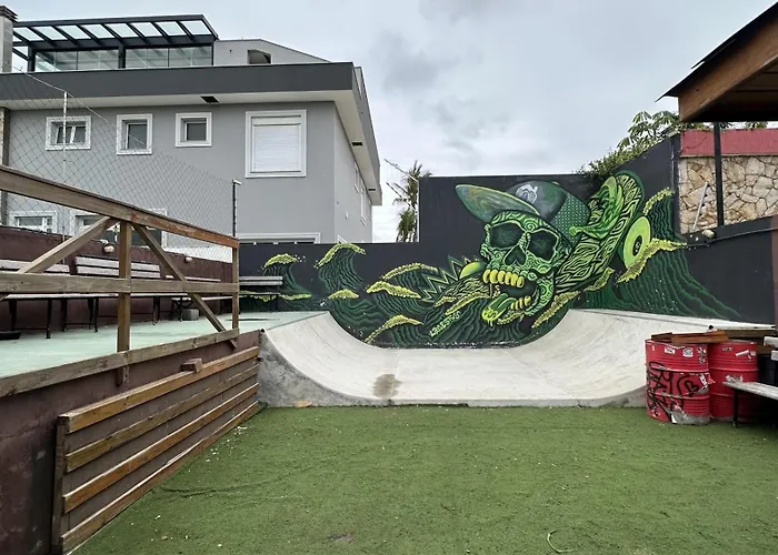 Curvao Surf House Hostel Guarujá