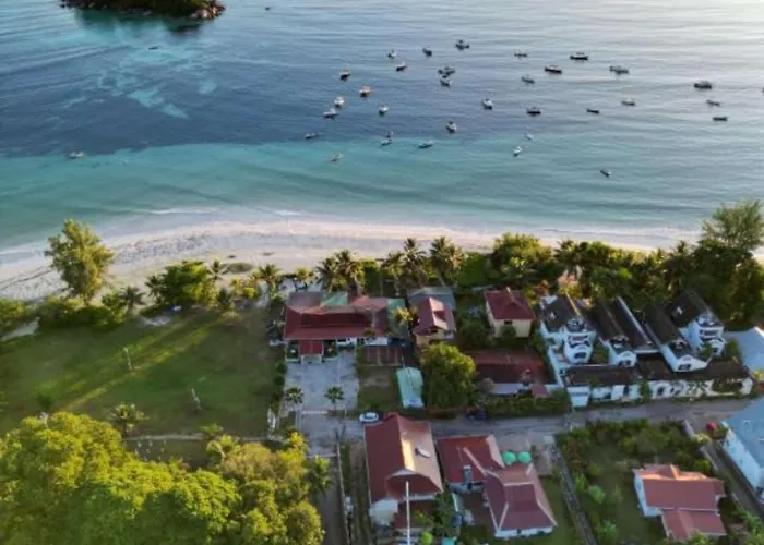 Berjaya Praslin Resort Anse Volbert Village 