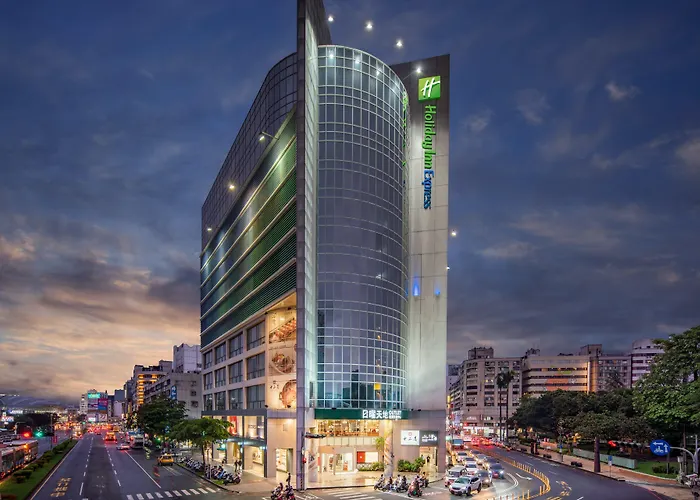 Holiday Inn Express Taichung Park By Ihg