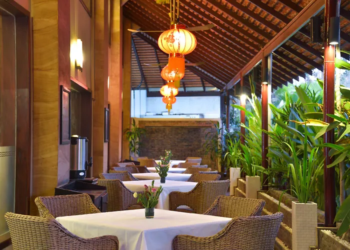 Almond Hotel Sothearos Phnom Penh