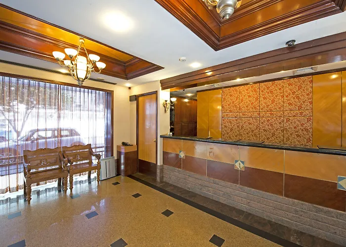 Hotel 81 Premier Princess Singapore
