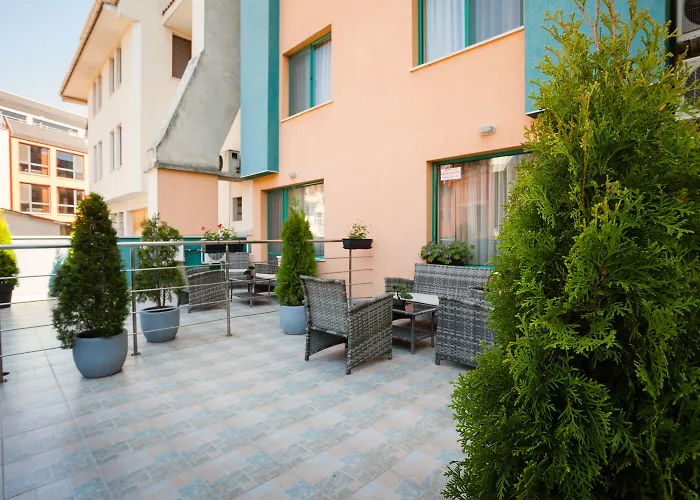 Bright House Aparthotel Plovdiv