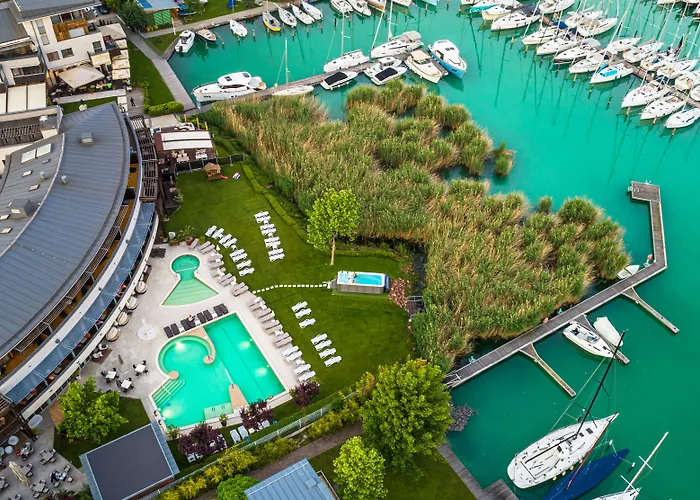 Hotel Golden Lake Resort Balatonfured