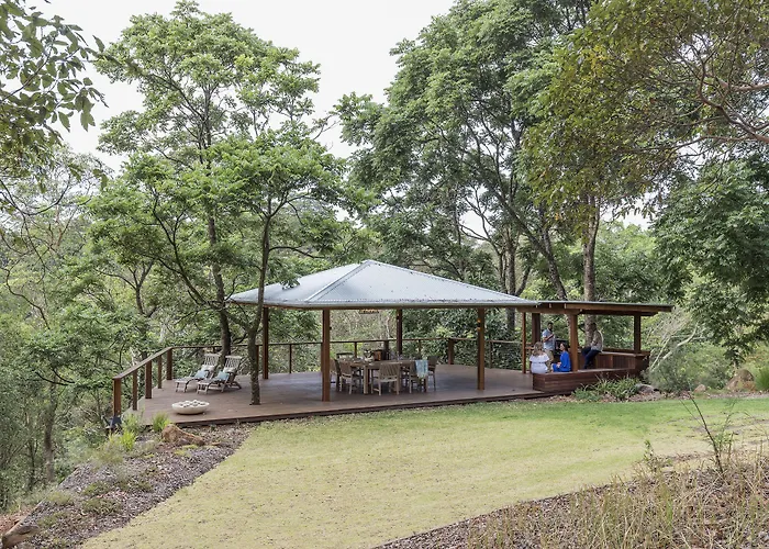 Spicers Clovelly Estate Montville