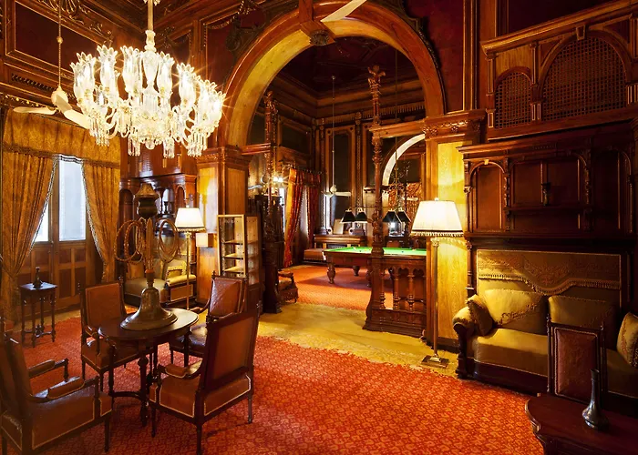 Taj Falaknuma Palace Hyderabad