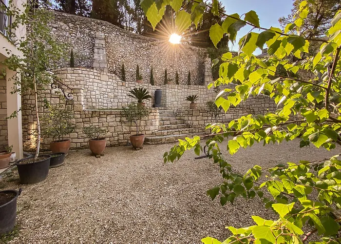 Shangri La Mansion Mostar