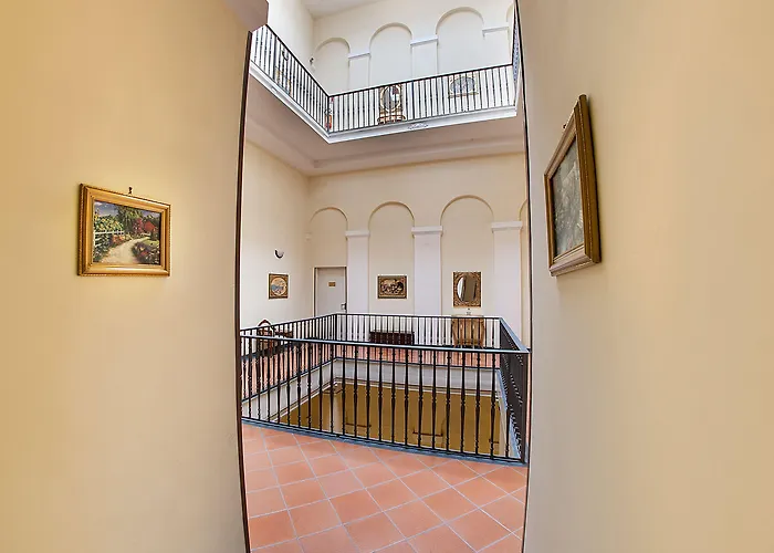 Grand Hotel Capodimonte Naples