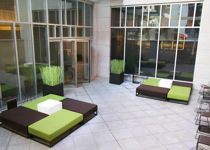 Aloft By Marriott Harlem Hotel New York
