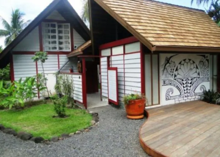 Linareva Moorea Beach Resort Haapiti