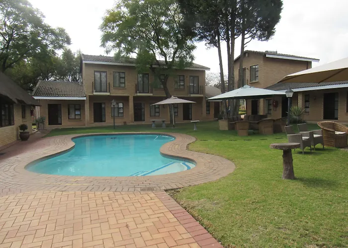 Hoyohoyo Chartwell Lodge Johannesburg
