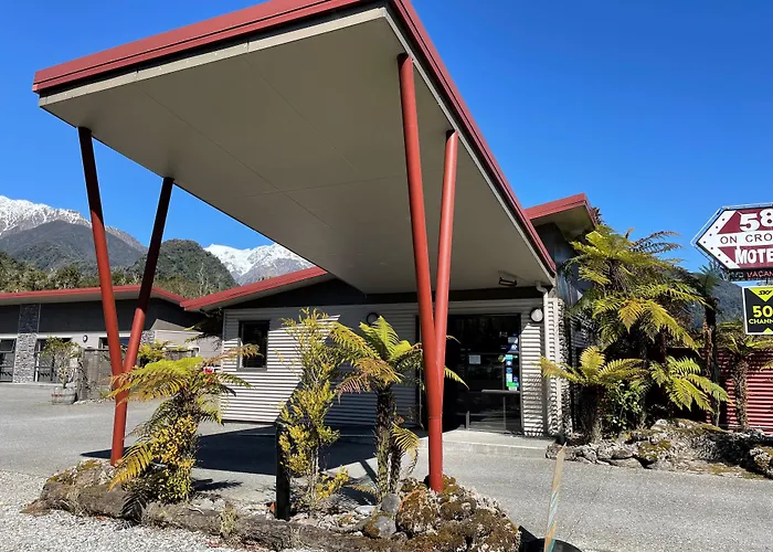 58 On Cron Motel Franz Josef