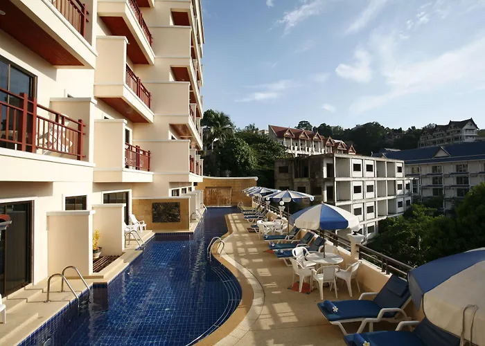 Jiraporn Hill Resort Patong