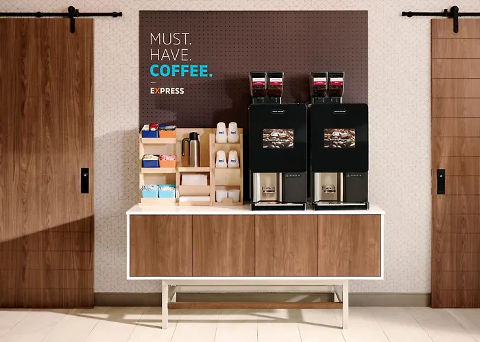 Holiday Inn Express & Suites El Paso East-Loop 375 By Ihg
