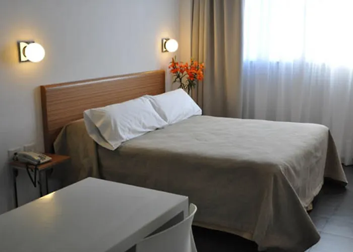 Roberta Rosa De Fontana Suites Rosario