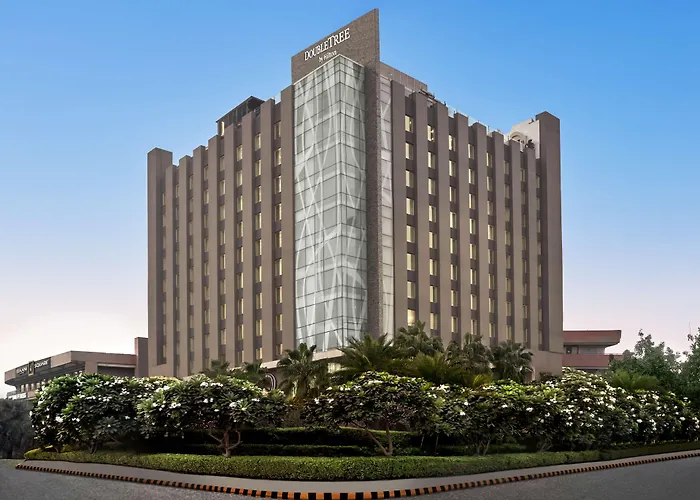 Doubletree By Hilton Gurugram Baani Square Hotel Gurgaon