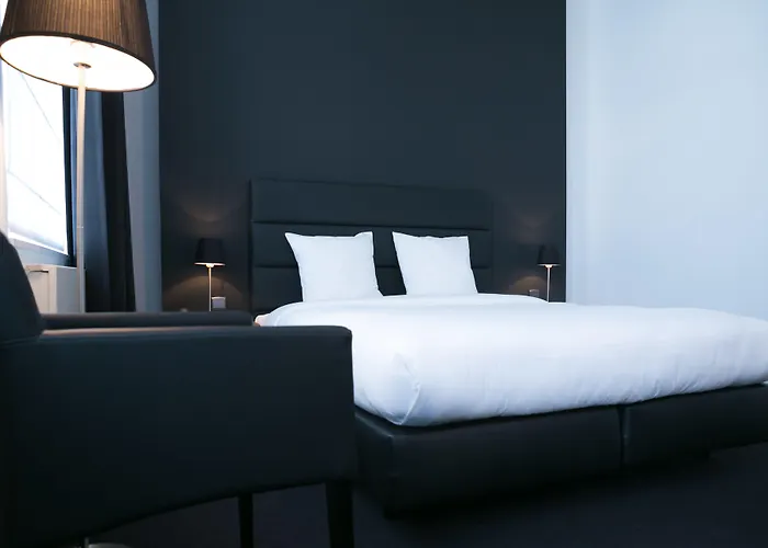 Hotel St James Mons