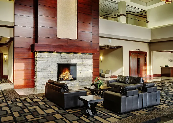 Chateau Nova Yellowhead Edmonton