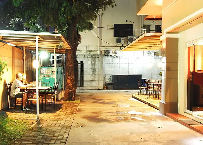 Rumi Apartelle Hotel Angeles