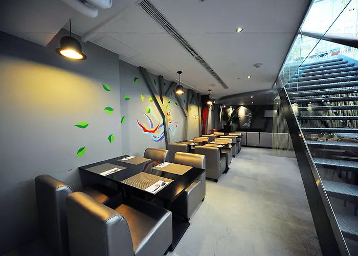 Hotelday Plus Tamsui