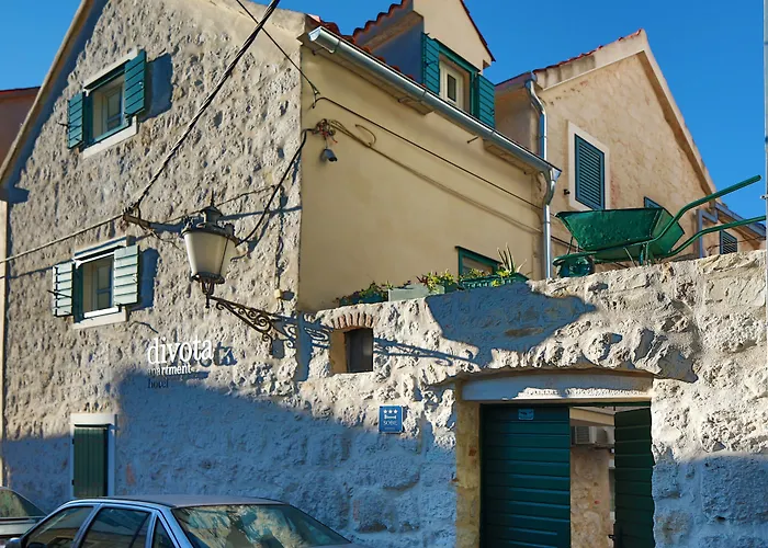 Divota Apartment Hotel Split
