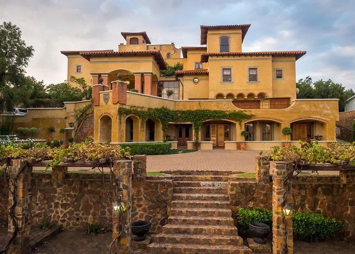 Castello Di Monte Hotel Pretoria