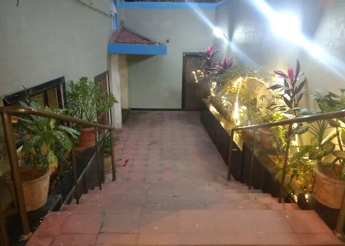Pals Hotel Mumbai