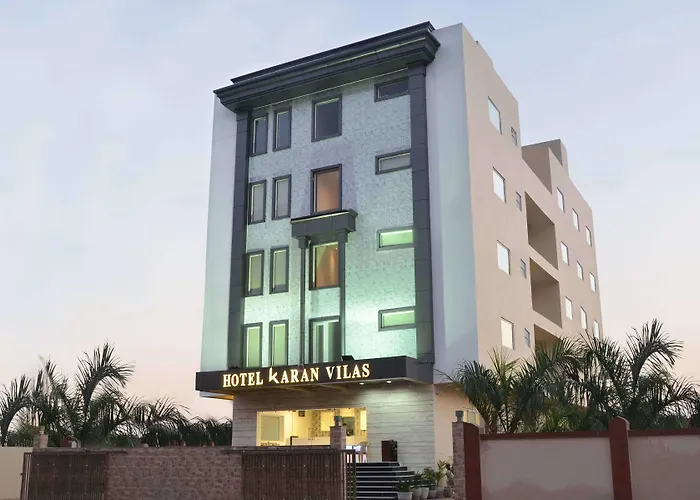 Hotel Karan Vilas Agra 