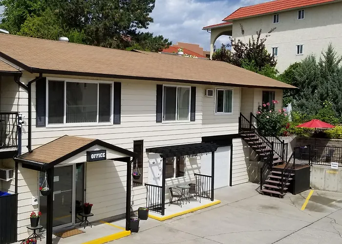 Osoyoos Lakeview Inn & Suites