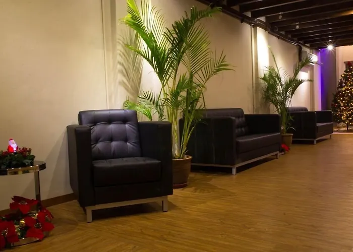 Apollo Inn George Town