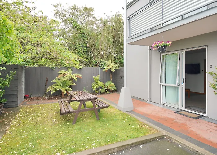 306 Motel Apartments Christchurch